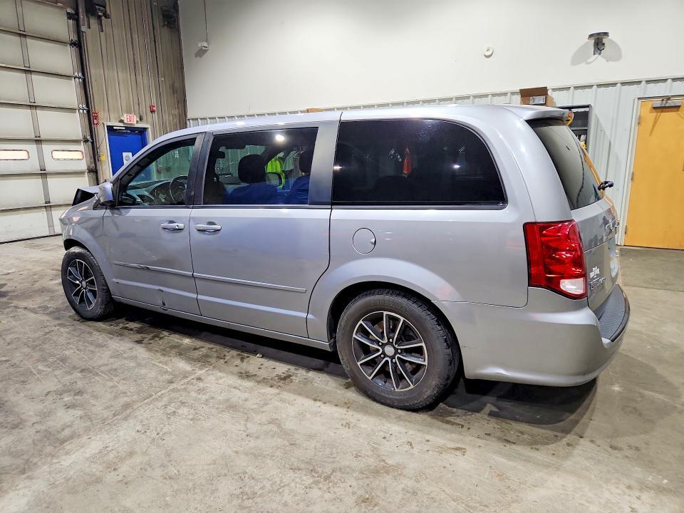 2017 DODGE GRAND CARAVAN SXT — Фото 2 из 14