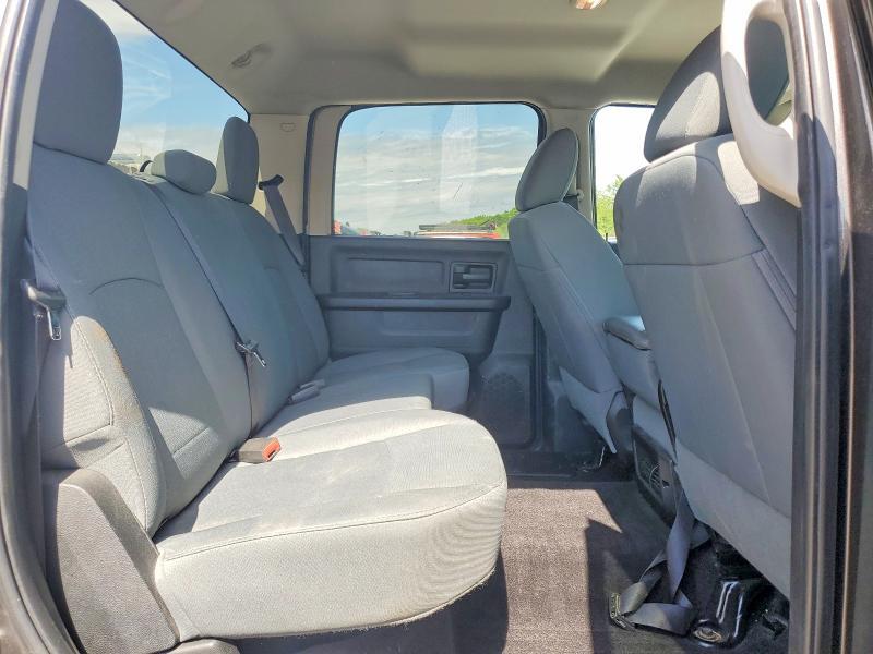 2018 RAM 1500 ST — Фото 10 из 12