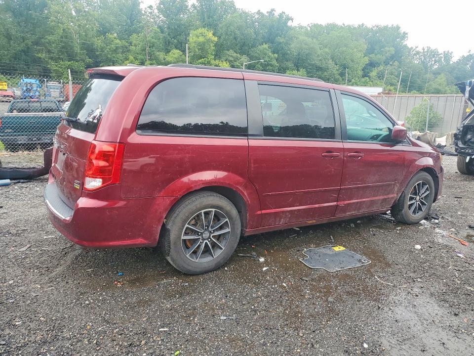 2017 DODGE GRAND CARAVAN GT — Фото 3 из 13