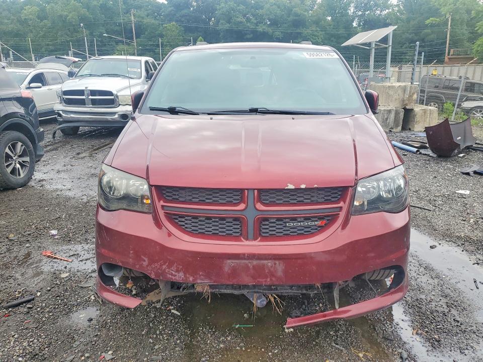 2017 DODGE GRAND CARAVAN GT — Фото 5 из 13