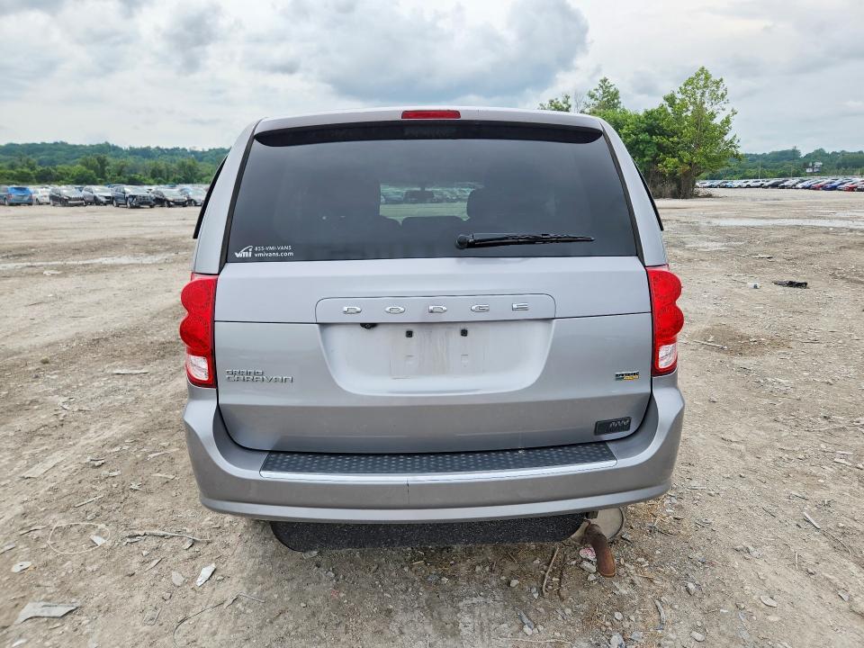 2017 DODGE GRAND CARAVAN SE — Фото 6 из 13