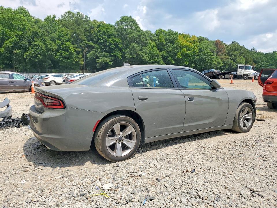 2017 DODGE CHARGER SXT — Фото 3 из 13