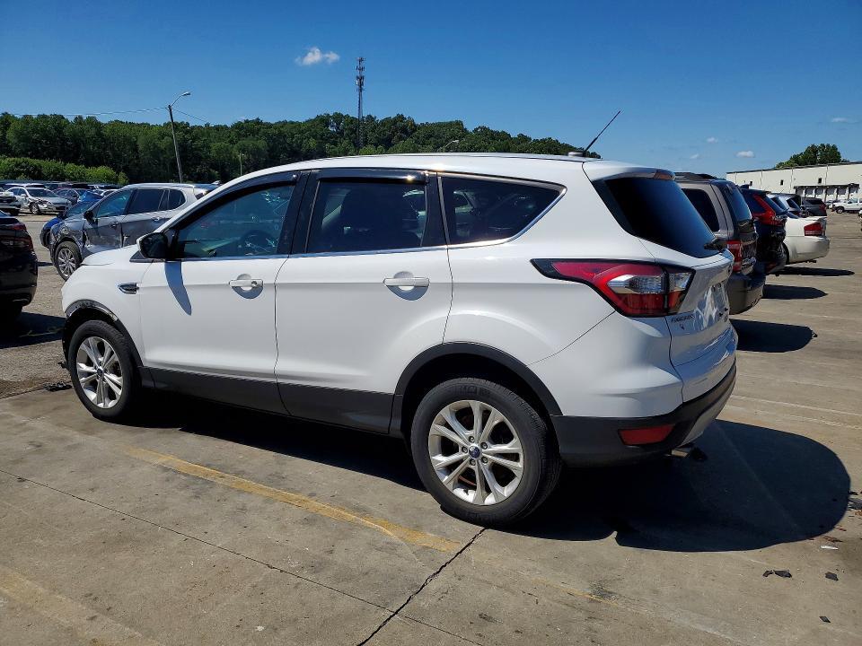 2017 FORD ESCAPE SE — Фото 2 из 14