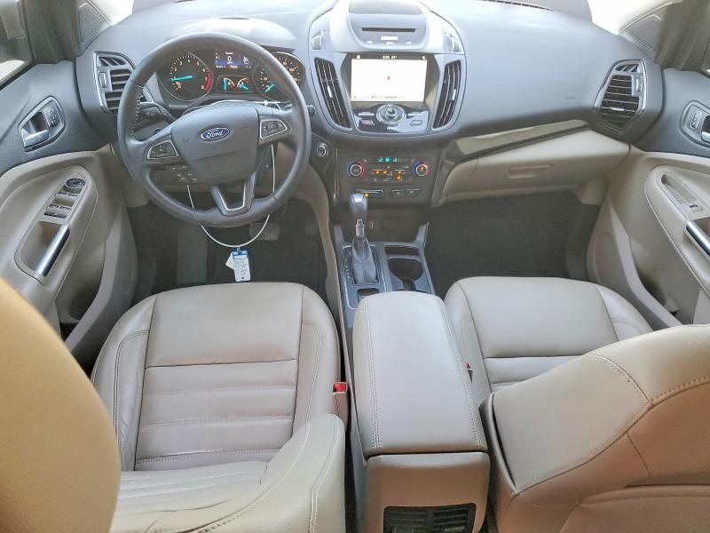 1FMCU0J95HUE72242 2017 FORD ESCAPE photo no. 8
