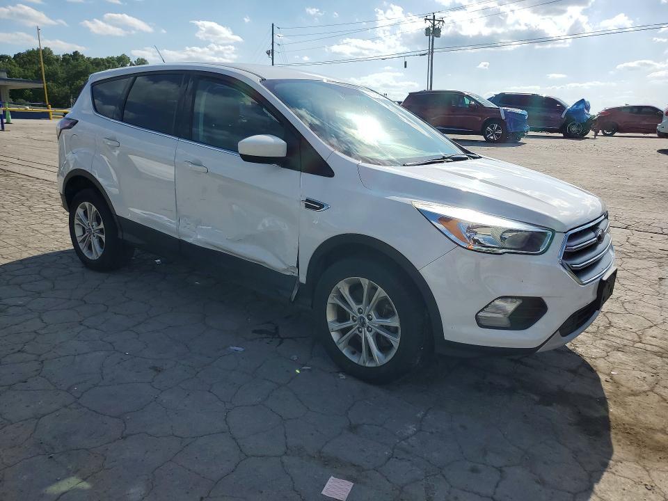2017 FORD ESCAPE SE — Фото 4 из 13
