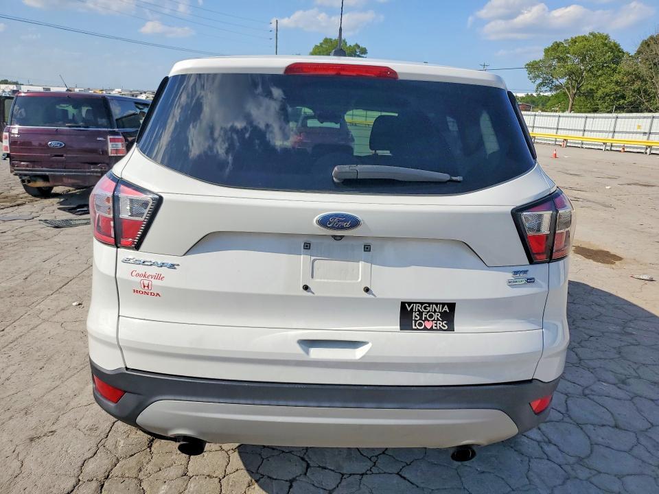 2017 FORD ESCAPE SE — Фото 6 из 13