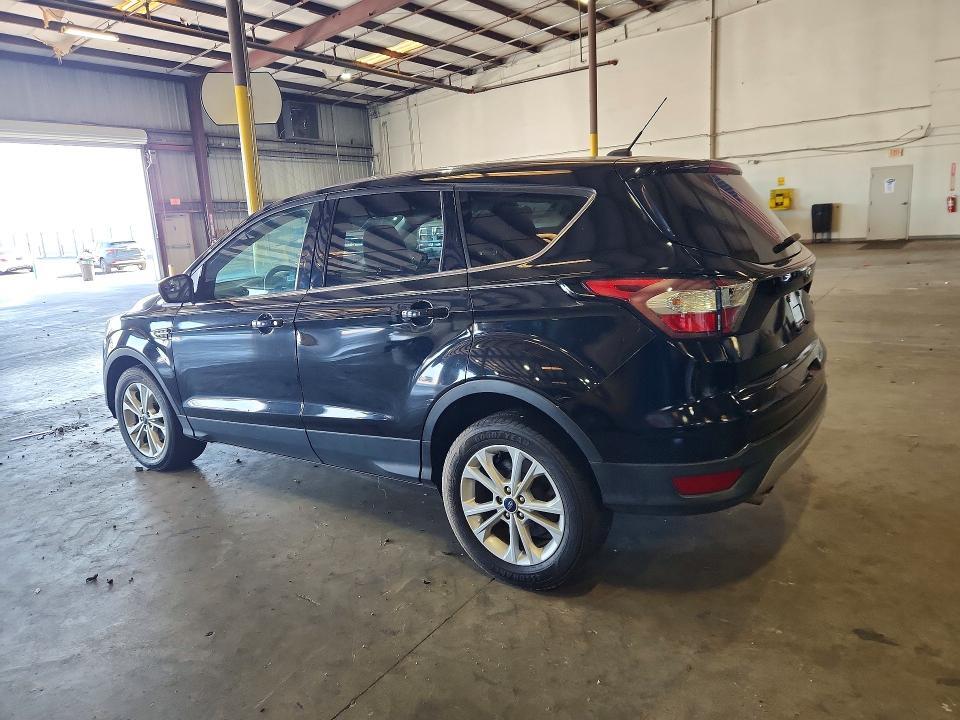 2017 FORD ESCAPE SE — Фото 2 из 13