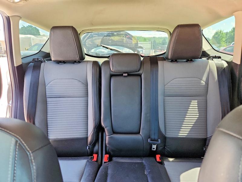 2017 FORD ESCAPE SE — Фото 10 из 13