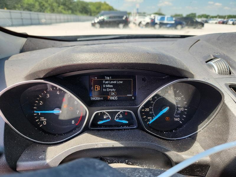 2017 FORD ESCAPE SE — Фото 9 из 13