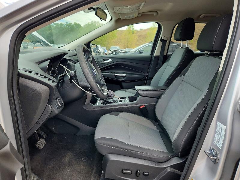 2017 FORD ESCAPE SE — Фото 7 из 13