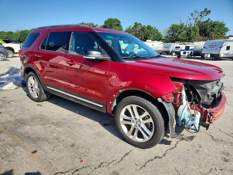 1FM5K8D82HGA75571 2017 FORD EXPLORER photo no. 4