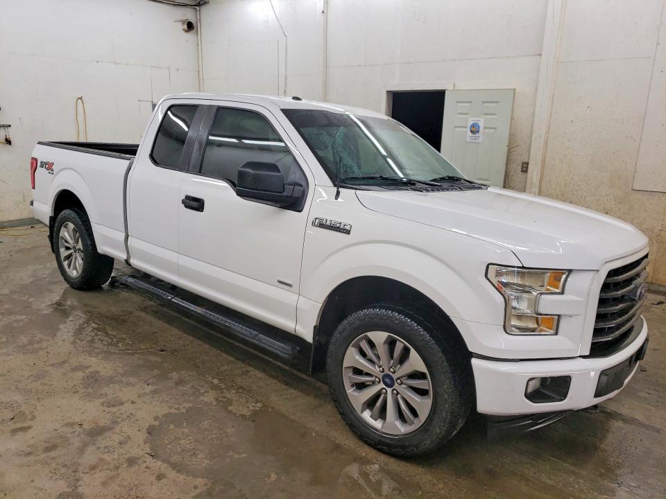 2017 FORD F150 SUPER CAB — Фото 4 из 12