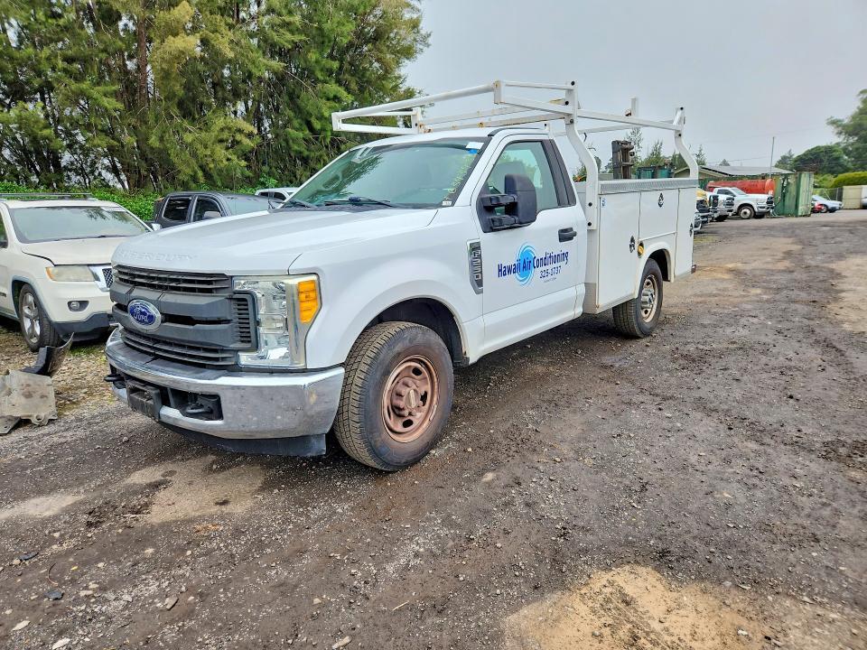 1FDBF2A65HEB70158 2017 FORD F250 photo no. 1