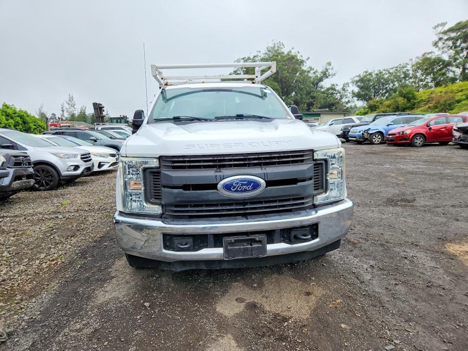 1FDBF2A65HEB70158 2017 FORD F250 photo no. 5