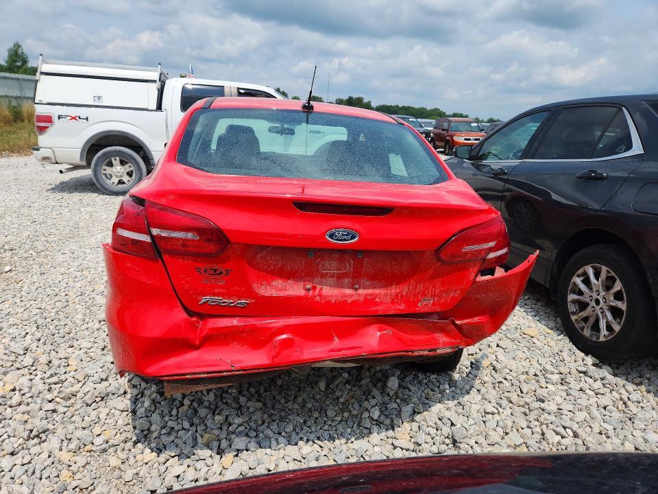 1FADP3F20HL270157 2017 FORD FOCUS photo no. 6