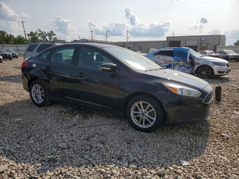 1FADP3F26HL339420 2017 FORD FOCUS photo no. 4