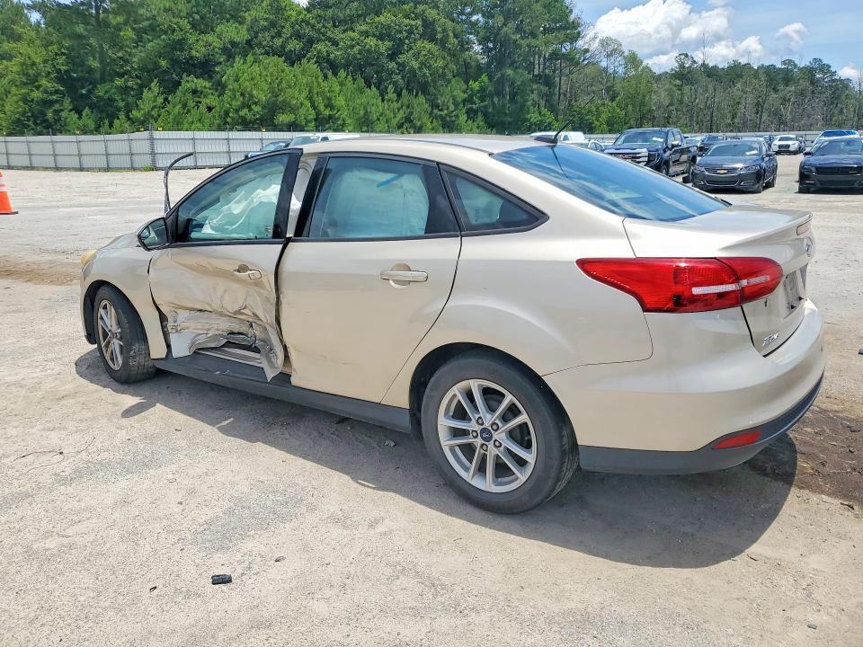 2017 FORD FOCUS SE — Фото 2 из 12