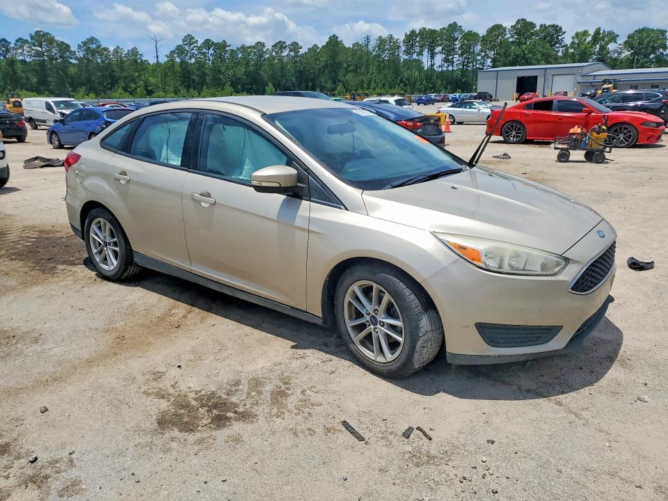 2017 FORD FOCUS SE — Фото 4 из 12