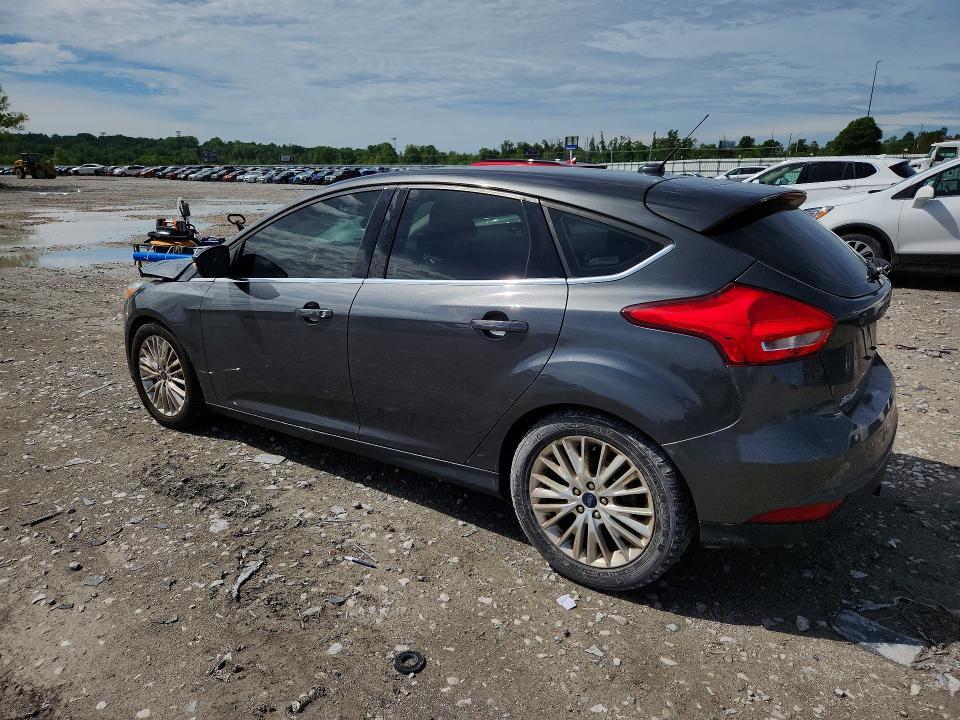 1FADP3N23HL279095 2017 FORD FOCUS photo no. 2