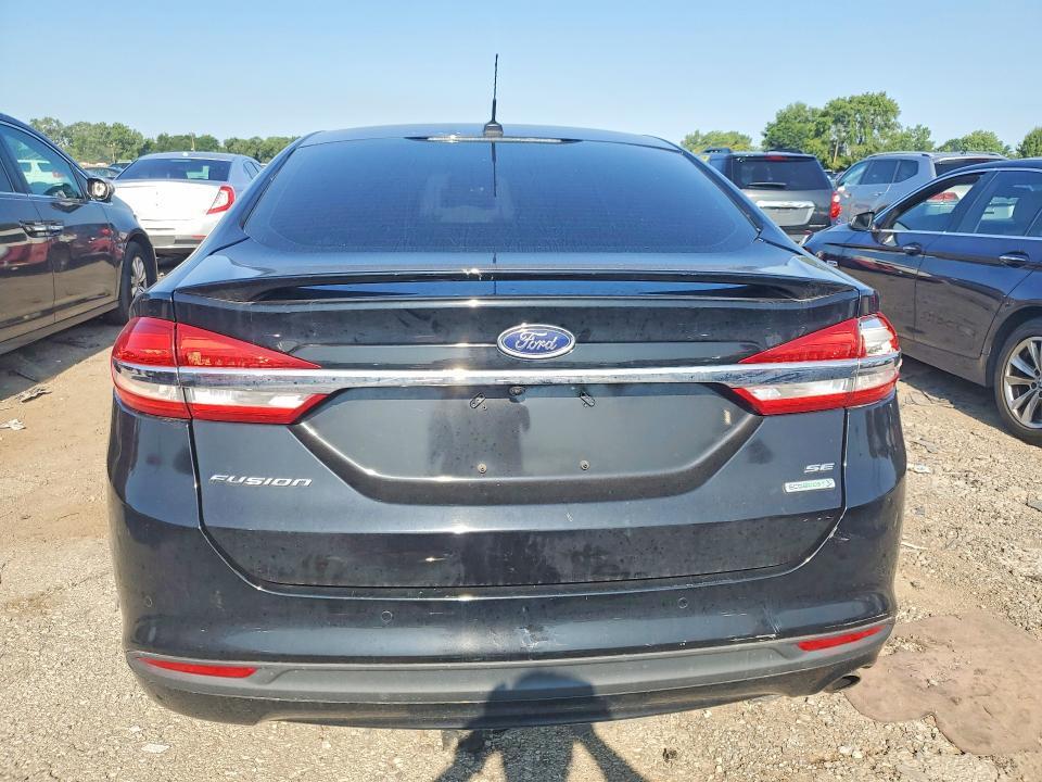 2017 FORD FUSION SE — Фото 6 из 12