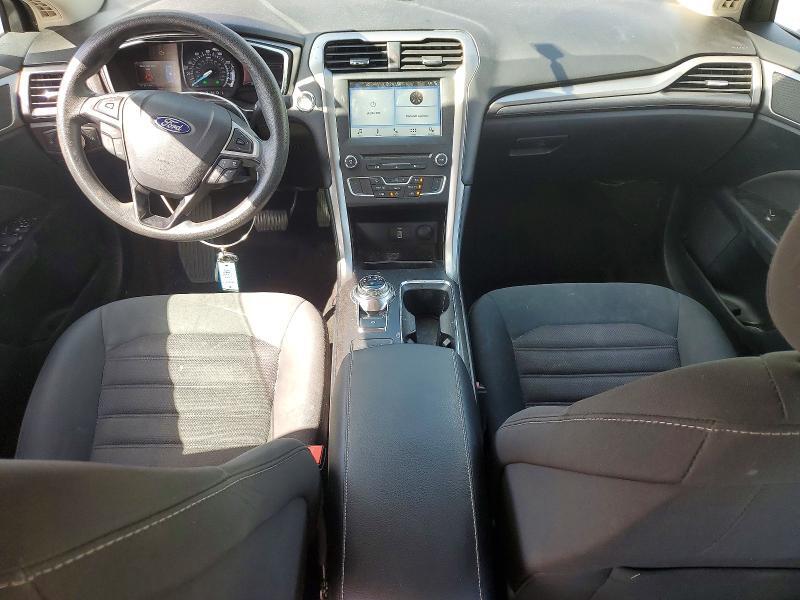 2017 FORD FUSION SE — Фото 8 из 12