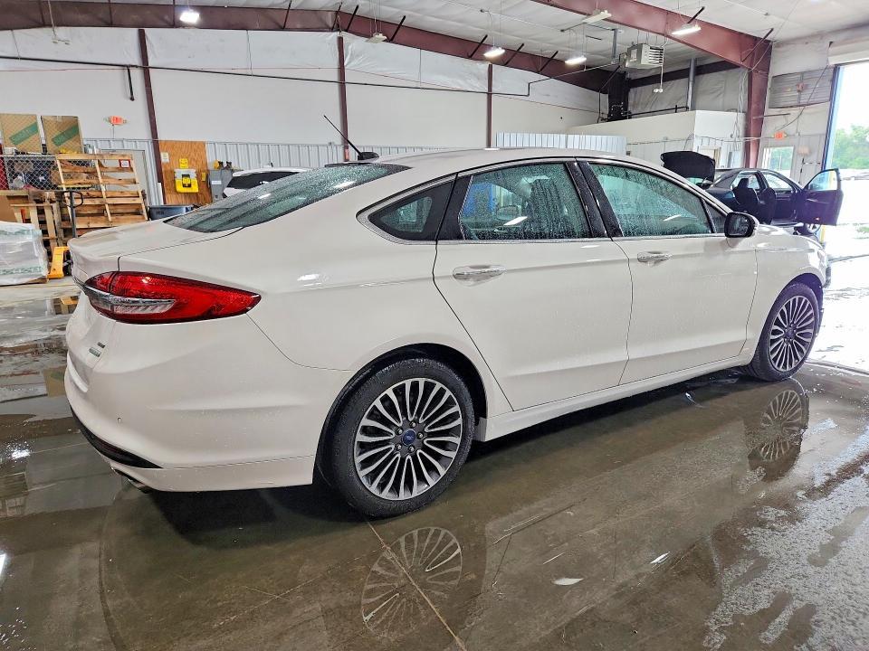 2017 FORD FUSION SE — Фото 3 из 12