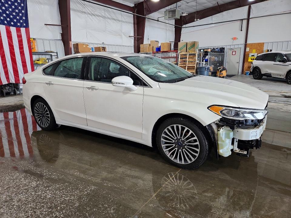 2017 FORD FUSION SE — Фото 4 из 12
