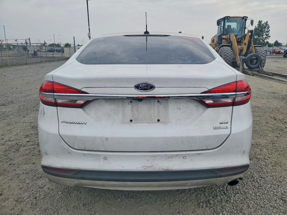 2017 FORD FUSION SE — Фото 6 из 12