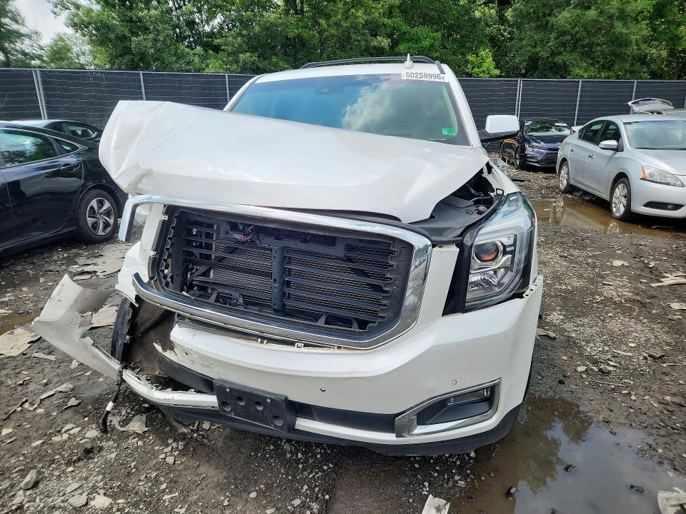 1GKS2HKJ8HR307189 2017 GMC YUKON XL photo no. 5