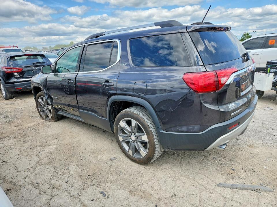 2017 GMC ACADIA SLT-2 — Фото 2 из 13
