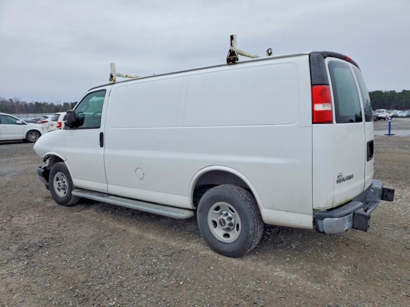 1GTW7AFF6H1915013 2017 GMC SAVANA photo no. 2