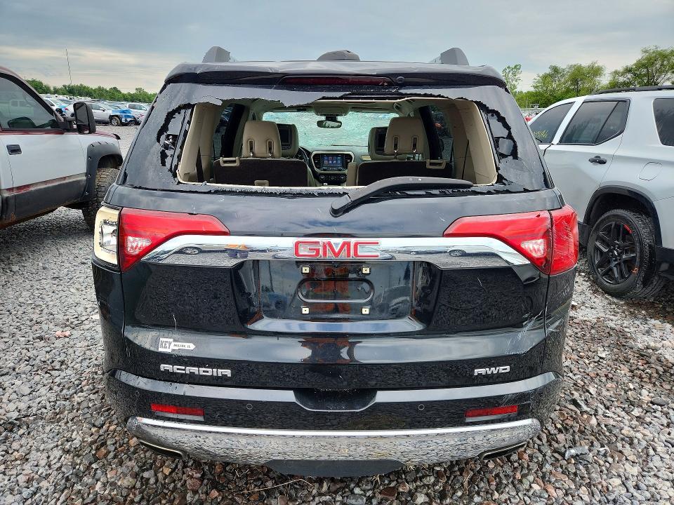 2017 GMC ACADIA DENALI — Фото 6 из 12
