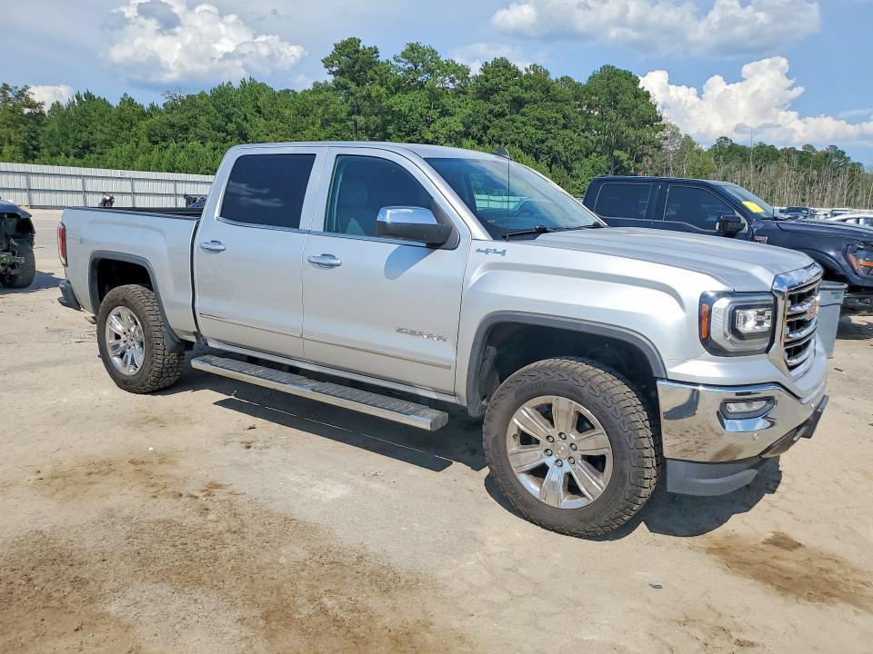 2017 GMC SIERRA K1500 SLT — Фото 4 из 12