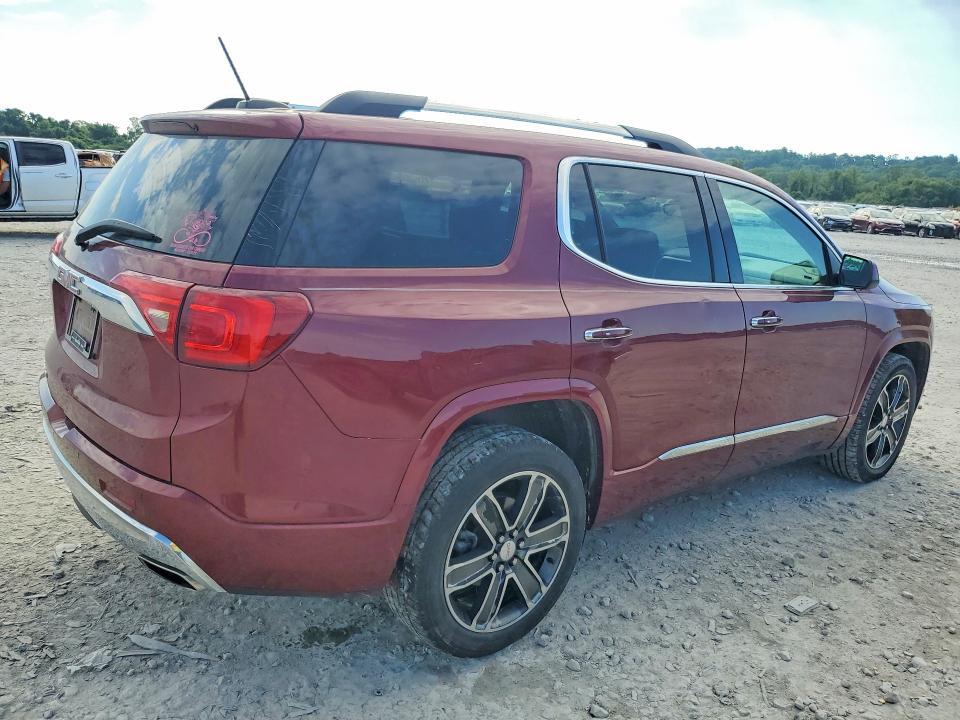 2017 GMC ACADIA DENALI — Фото 3 из 13