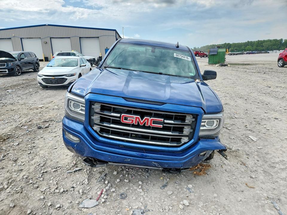 2017 GMC SIERRA K1500 SLT — Фото 5 из 12