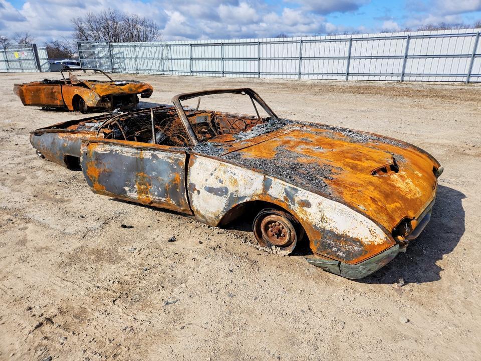 1Y73Z145531 1961 FORD THUNDERBIRD photo no. 4