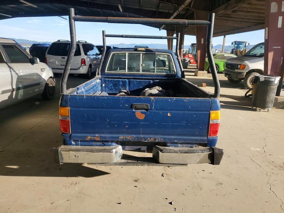 1985 TOYOTA PICKUP SR5 — Фото 6 из 12