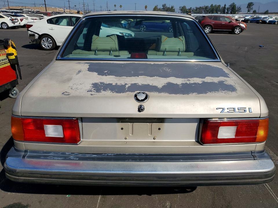 WBAFH8408F0637784 1985 BMW 735 photo no. 6