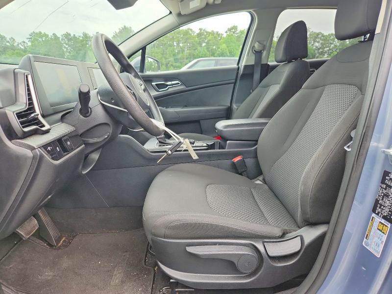 2025 KIA SPORTAGE LX — Фото 7 из 13