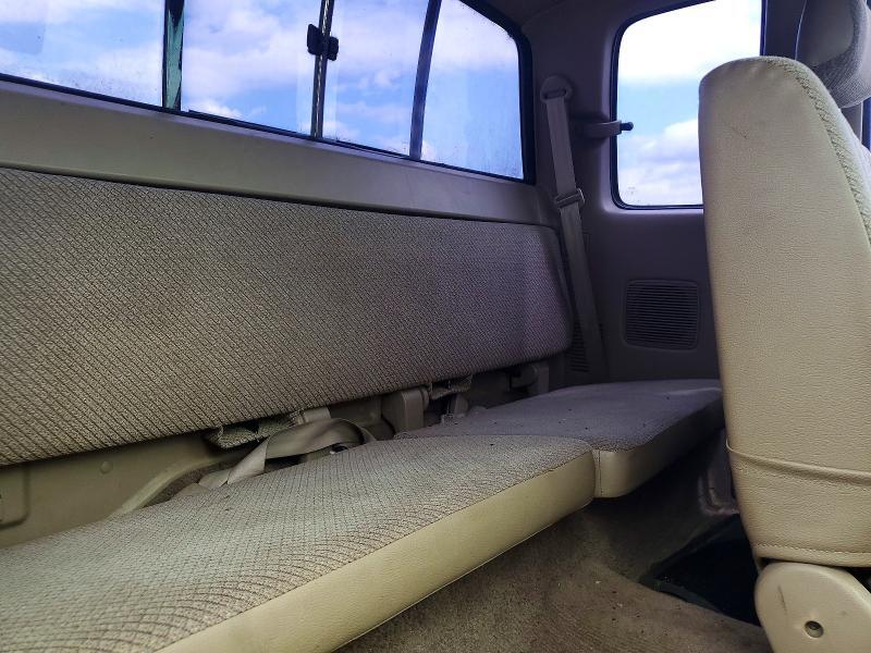 1995 TOYOTA T100 — Фото 10 из 12