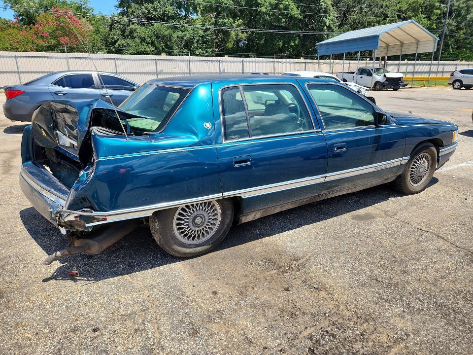 1995 CADILLAC DEVILLE — Фото 3 из 12