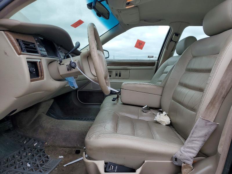 1995 CADILLAC DEVILLE — Фото 7 из 12