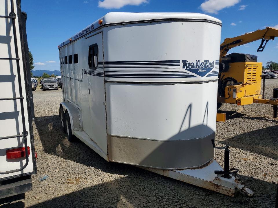 49SB72023SP005973 1995 TWMI HORSE TRAILER photo no. 4
