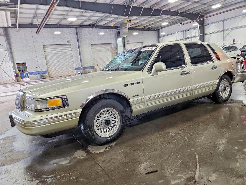 1997 LINCOLN TOWN CAR