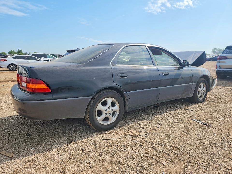 JT8BF22G3V0056582 1997 LEXUS ES photo no. 3