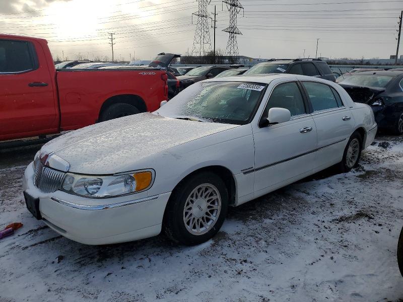 1998 LINCOLN TOWN CAR