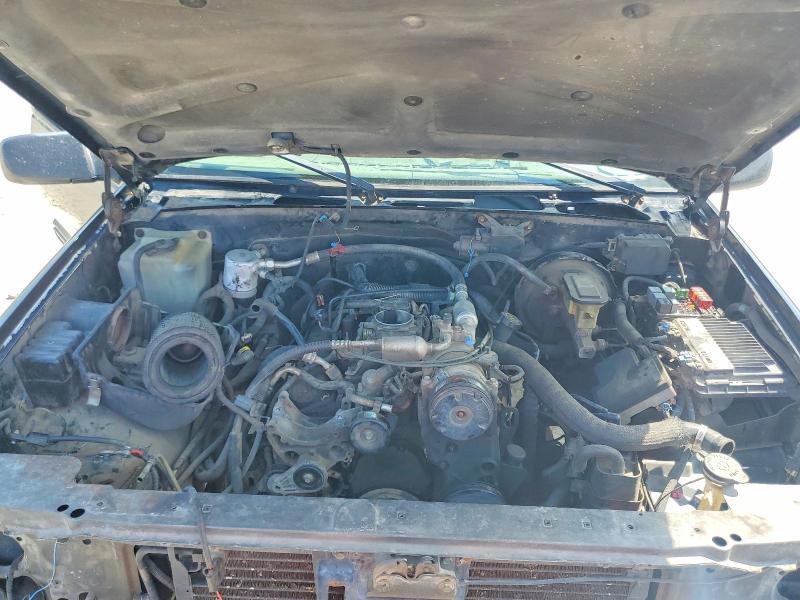 1998 CHEVROLET GMT-400 C1500 — Фото 11 из 12