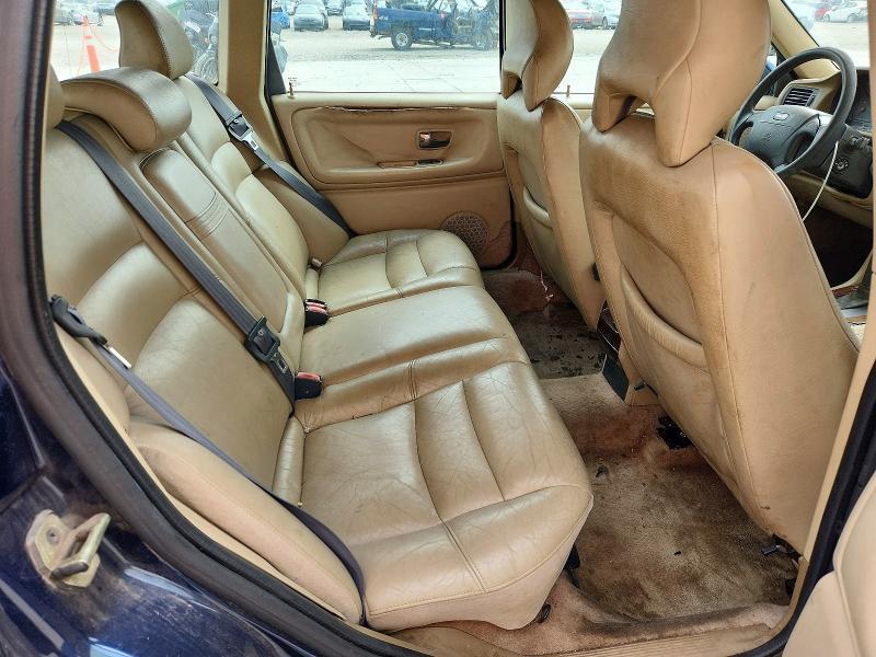 1998 VOLVO V70 — Фото 10 из 12