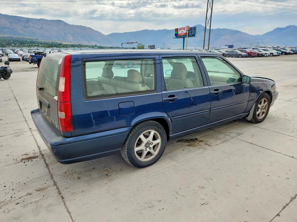1998 VOLVO V70 — Фото 3 из 12