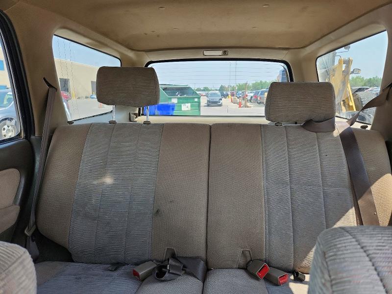 1999 TOYOTA 4RUNNER SR5 — Фото 10 из 13